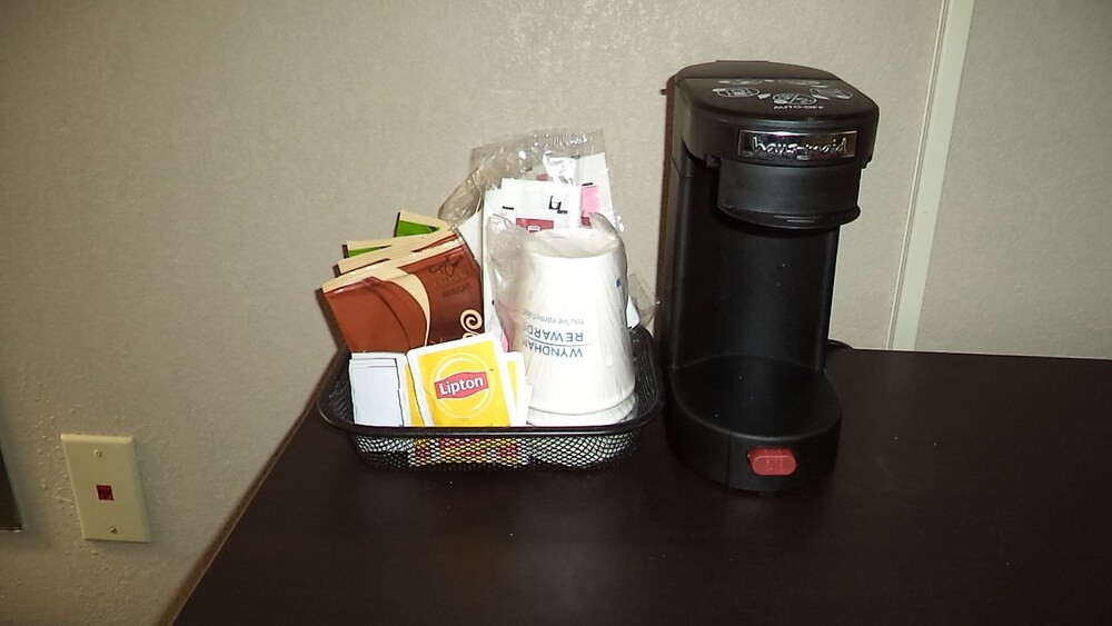 Days Inn by Wyndham Maumee/Toledo, Toledo (OH) Days Inn by Wyndham Maumee/Toledo, Toledo (OH)