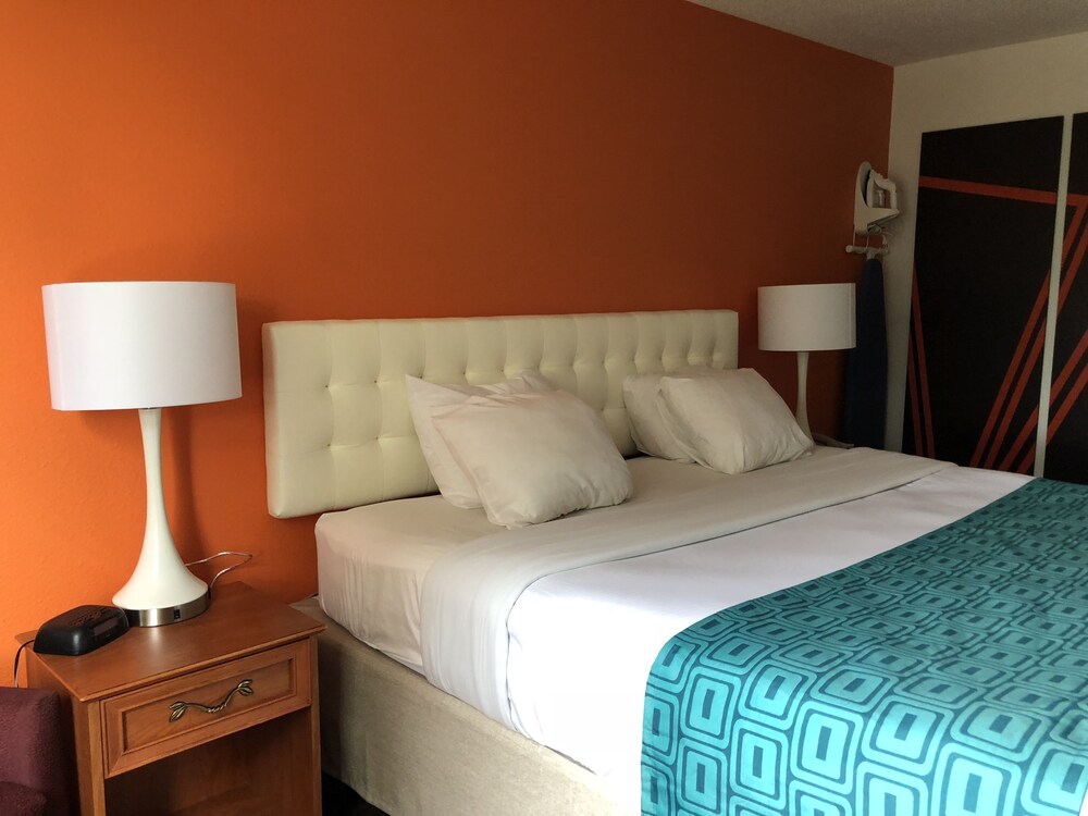 Howard Johnson by Wyndham Airport, Louisville Howard Johnson by Wyndham Airport, Louisville