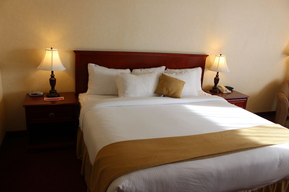 Ramada by Wyndham Edmonton International Airport, Edmonton Ramada by Wyndham Edmonton International Airport, Edmonton