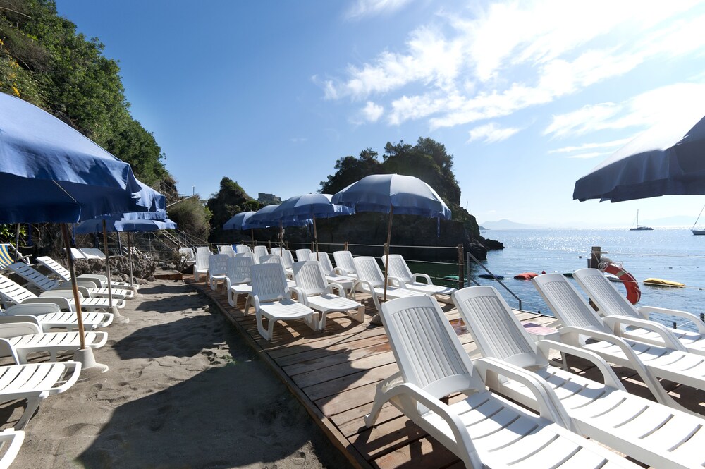 Hotel Giardino delle Ninfe e La Fenice, Ischia Town Hotel Giardino delle Ninfe e La Fenice, Ischia Town