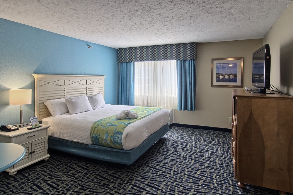 Grand Beach Resort Hotel, Traverse City Grand Beach Resort Hotel, Traverse City