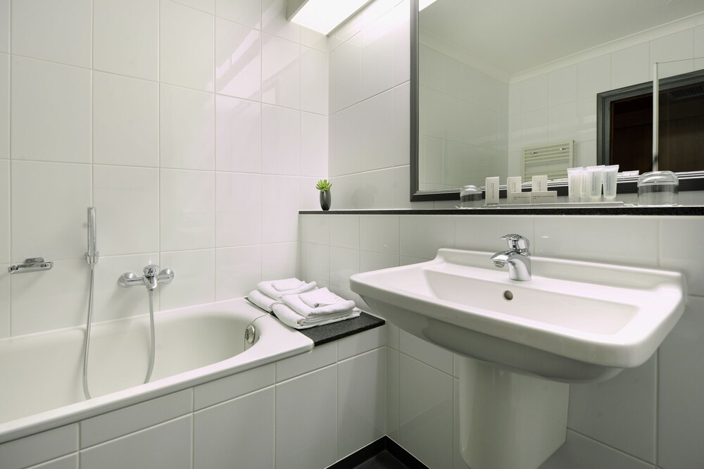 Van der Valk Hotel Berlin Brandenburg, Berlin Van der Valk Hotel Berlin Brandenburg, Berlin