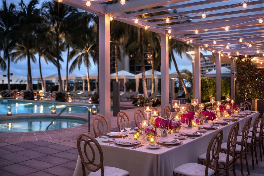 Four Seasons Hotel Miami, Miami Four Seasons Hotel Miami, Miami