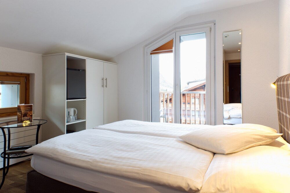 Hotel Bristol, Zermatt Hotel Bristol, Zermatt
