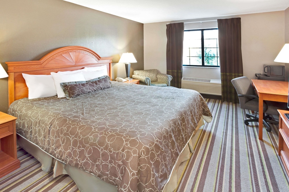 Super 8 by Wyndham South Bend, South Bend Super 8 by Wyndham South Bend, South Bend