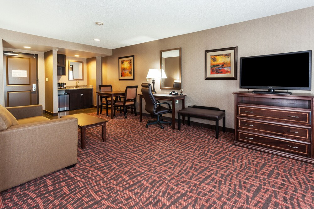 Holiday Inn Express Hotel & Suites - Cheyenne, Cheyenne Holiday Inn Express Hotel & Suites - Cheyenne, Cheyenne