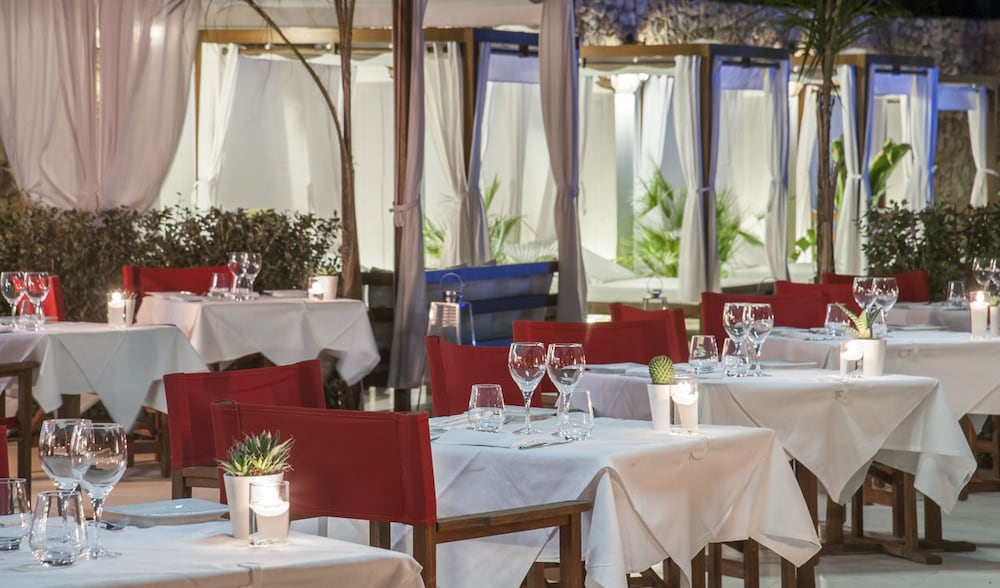 Hotel Chateau De La Tour, Cannes Hotel Chateau De La Tour, Cannes