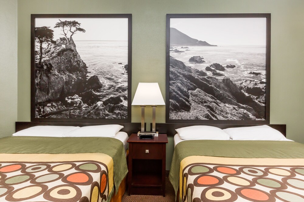 Super 8 by Wyndham Monterey, Monterey Super 8 by Wyndham Monterey, Monterey