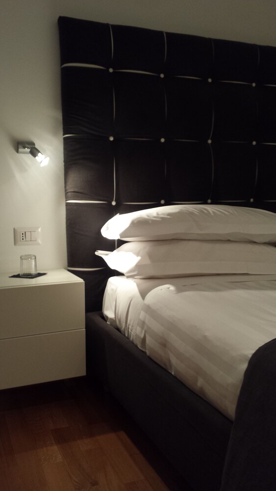 Melody Suite, Rome Melody Suite, Rome