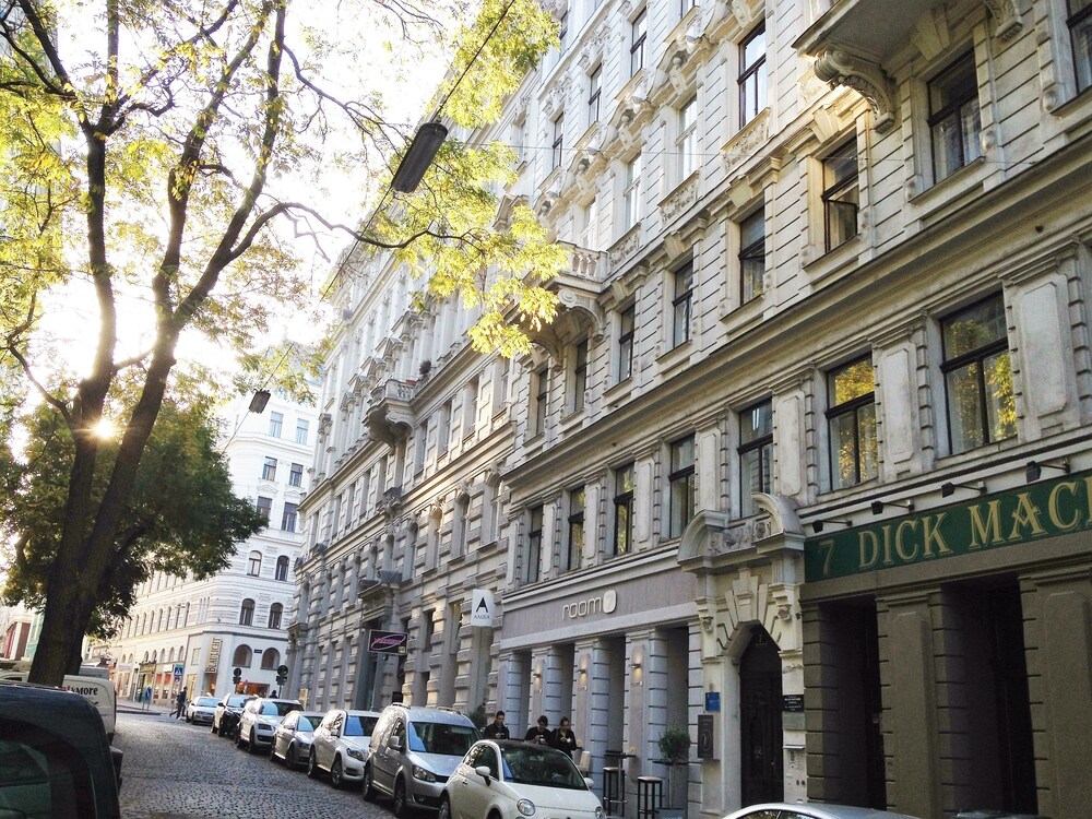 GoVienna Smart Urban City Apartment GoVienna Smart Urban City Apartment