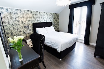 Fenners Hotel