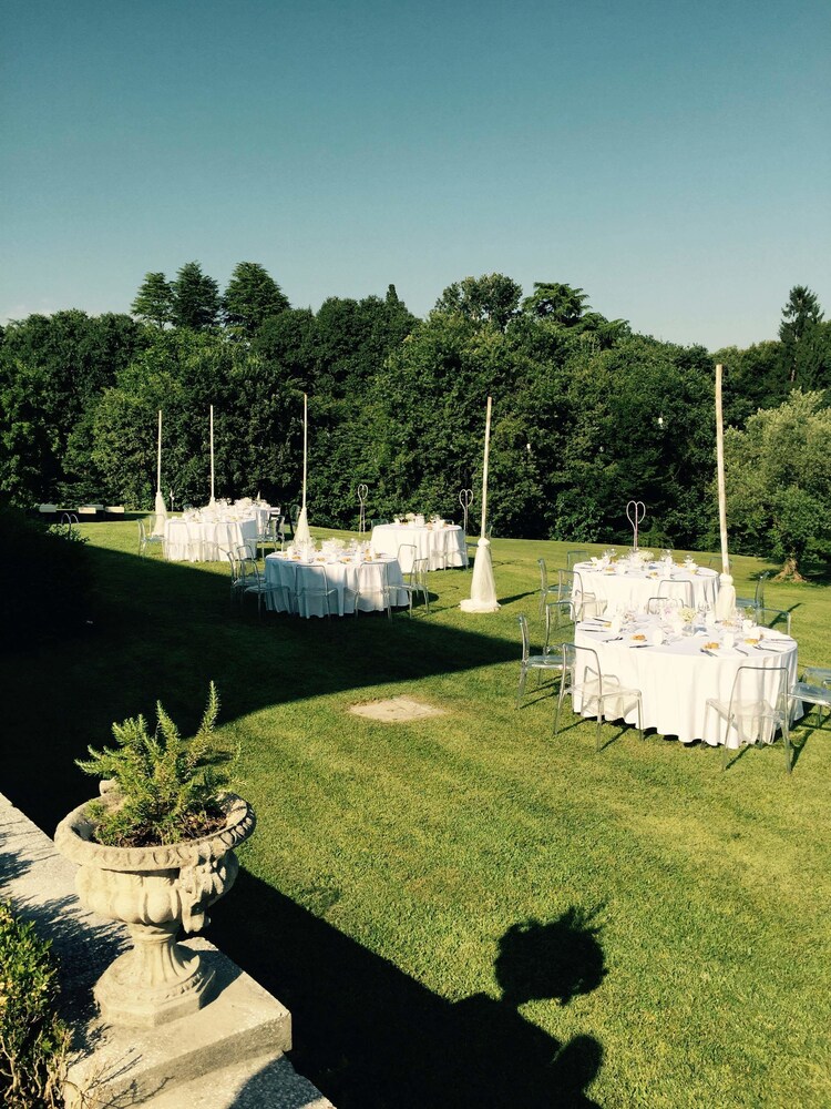 Hotel Villa Policreti, Aviano Hotel Villa Policreti, Aviano