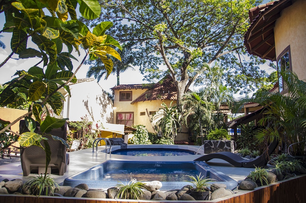 Hotel Mamiri, Tamarindo Hotel Mamiri, Tamarindo