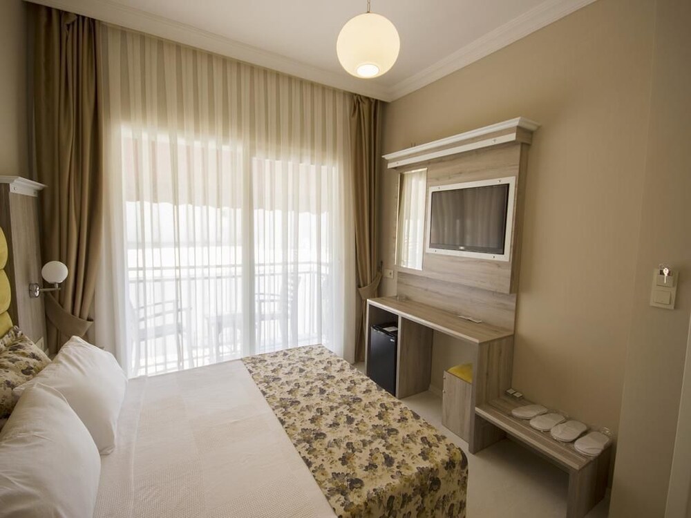 Akkan Beach Hotel, Bodrum Akkan Beach Hotel, Bodrum