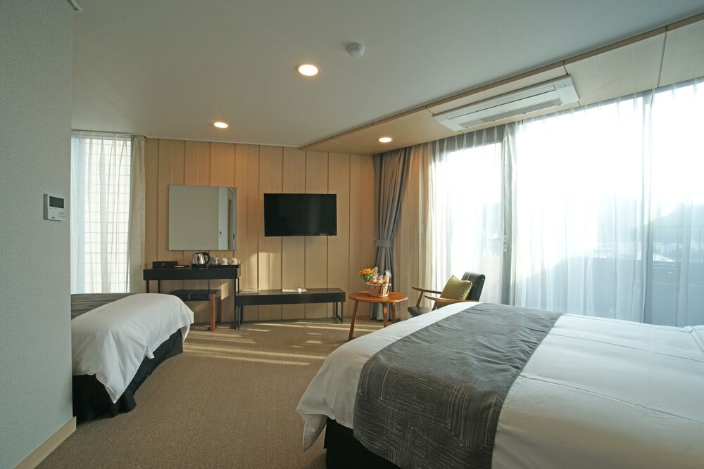 Benikea I-Jin Hotel, Jeju Benikea I-Jin Hotel, Jeju