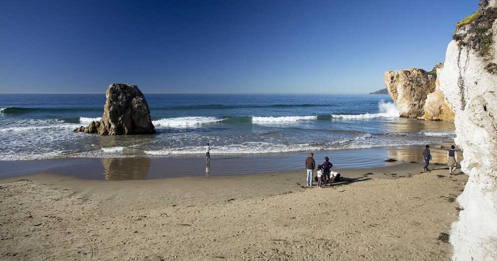 The Tides Oceanview Inn and Cottages, Pismo Beach The Tides Oceanview Inn and Cottages, Pismo Beach