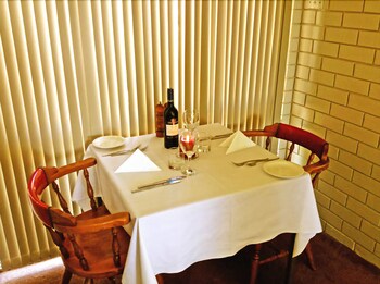 Country Gardens Motel, Coonabarabran Country Gardens Motel, Coonabarabran