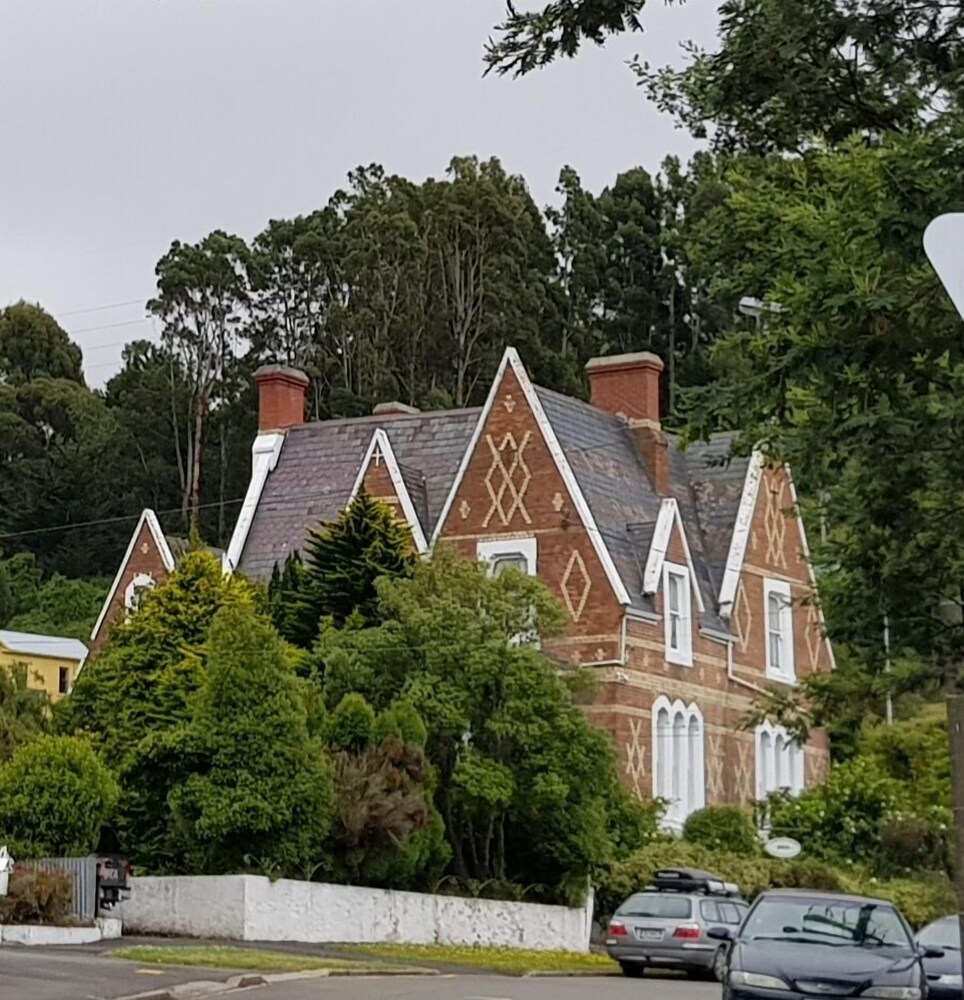 Lisburn House, Dunedin Lisburn House, Dunedin
