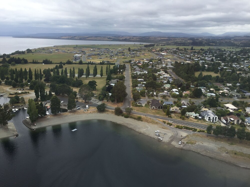 Shakespeare House, Te Anau Shakespeare House, Te Anau