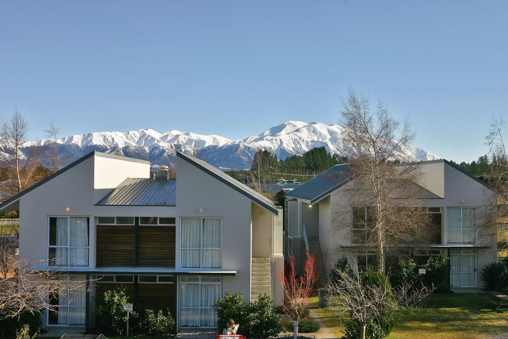 Brinkley Resort, Canterbury Brinkley Resort, Canterbury
