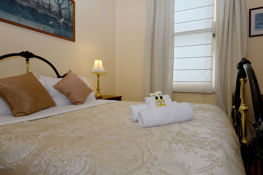Edinburgh Gallery Bed & Breakfast, Hobart Edinburgh Gallery Bed & Breakfast, Hobart
