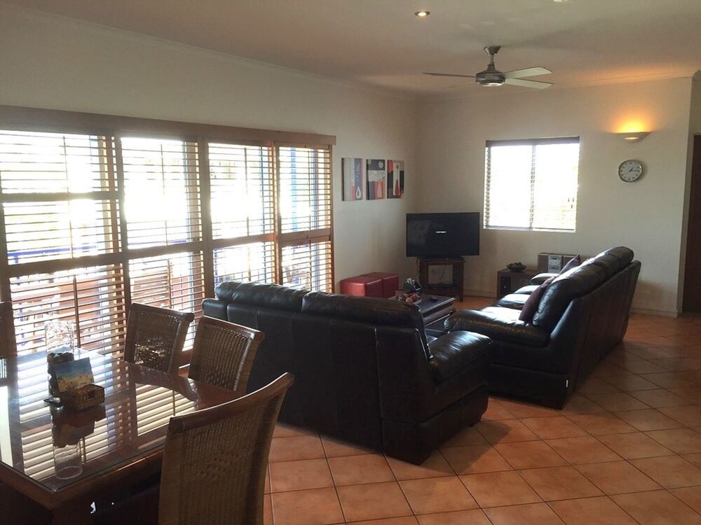 Rimini Holiday Apartments, Sunshine Coast Rimini Holiday Apartments, Sunshine Coast