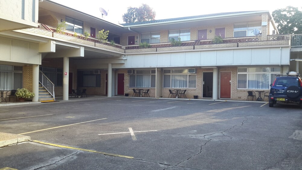 Paramount Motel, Brisbane Paramount Motel, Brisbane