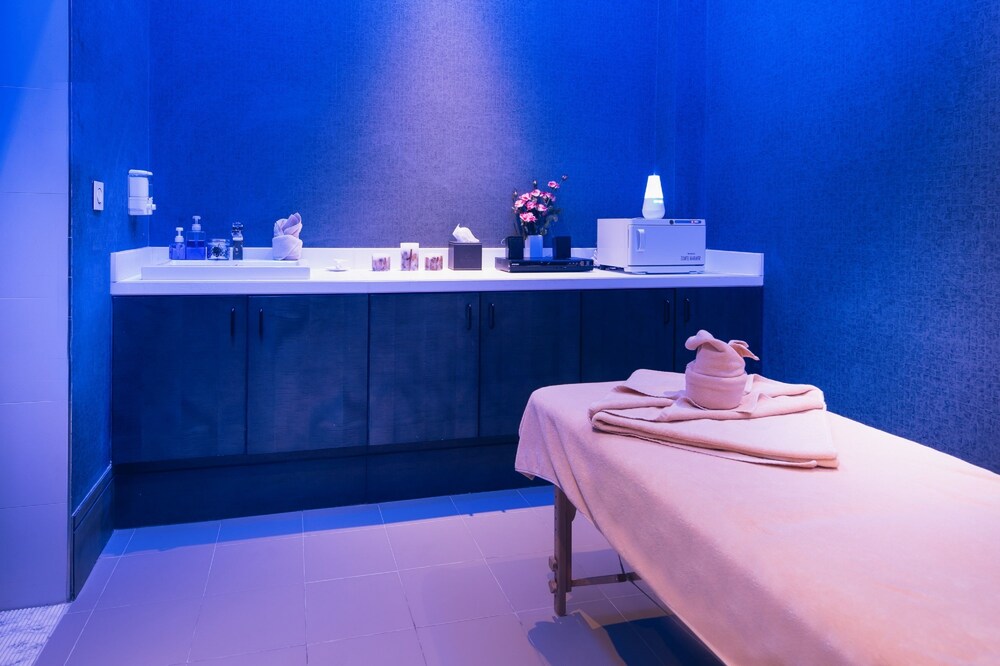 Ayla Bawadi Hotel & Mall, Al Ain Ayla Bawadi Hotel & Mall, Al Ain