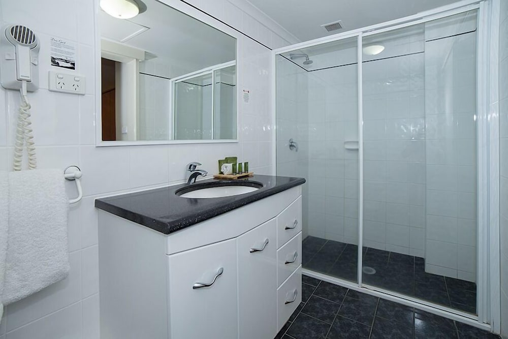 Apartments by Townhouse Apartments by Townhouse