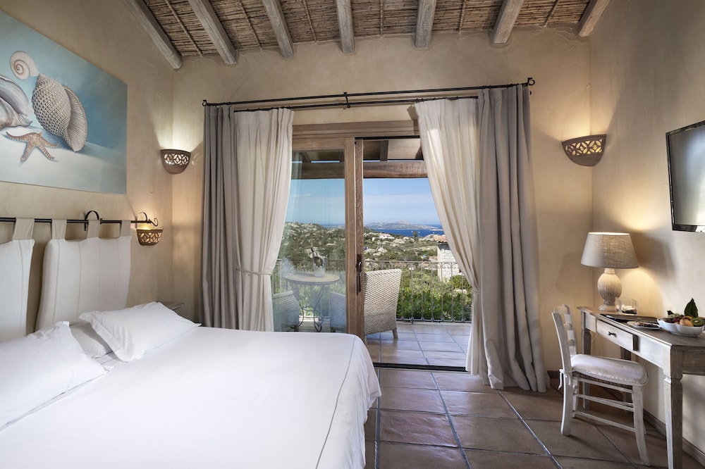 Hotel Li Finistreddi, Arzachena Hotel Li Finistreddi, Arzachena
