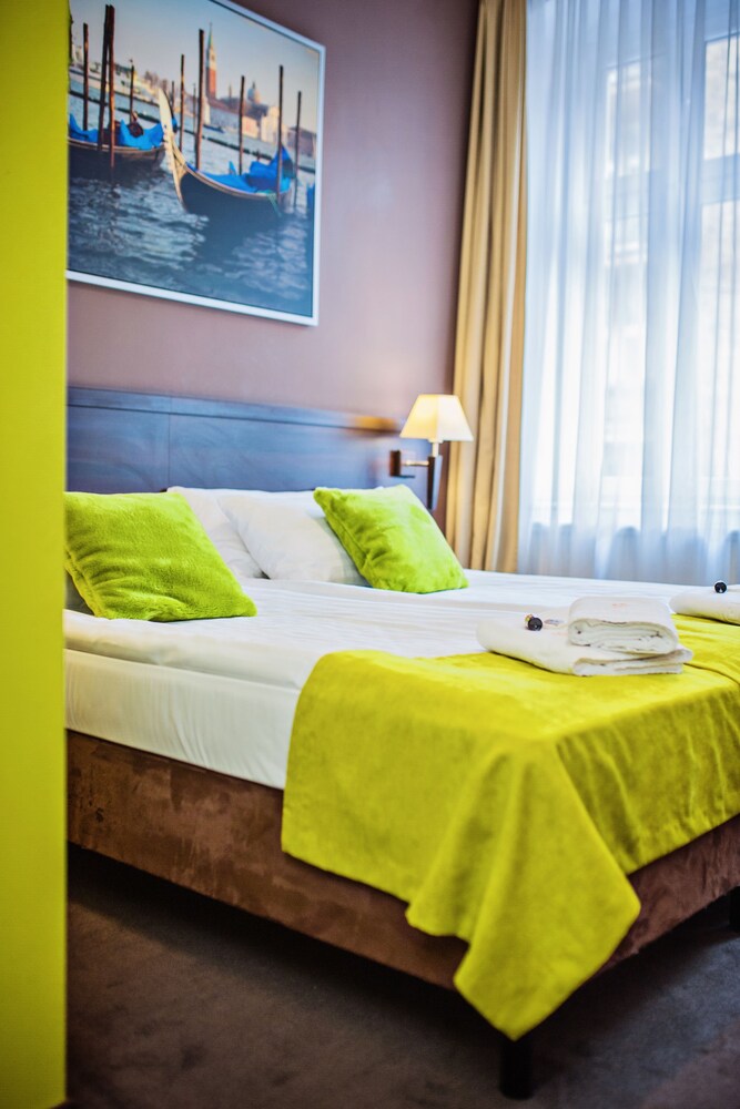 TTrooms, Poznań TTrooms, Poznań