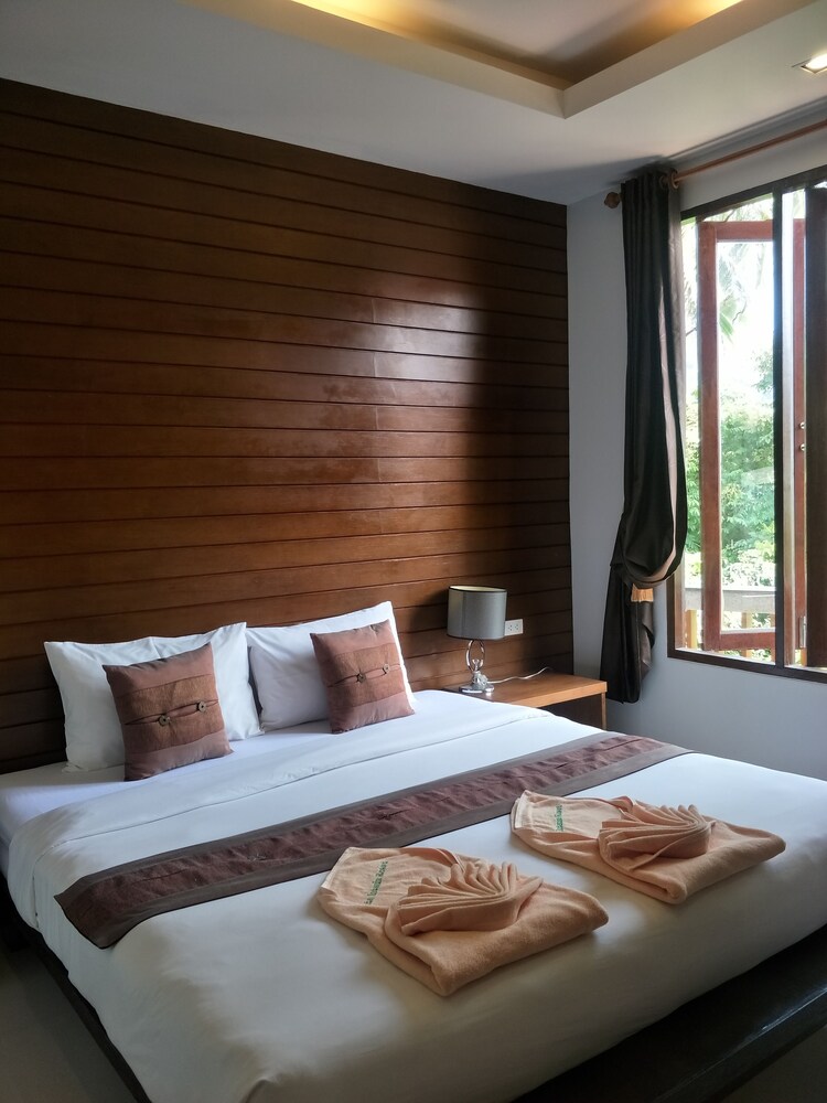 Lanta Intanin Resort, Ko Lanta Lanta Intanin Resort, Ko Lanta