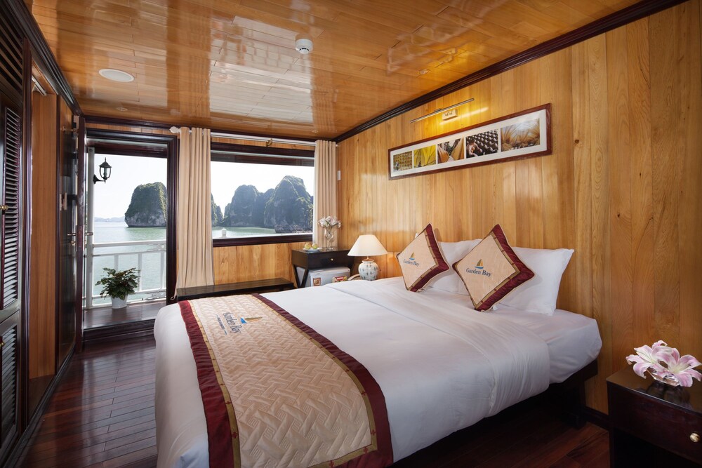 Garden Bay Cruise, Ha Long Garden Bay Cruise, Ha Long
