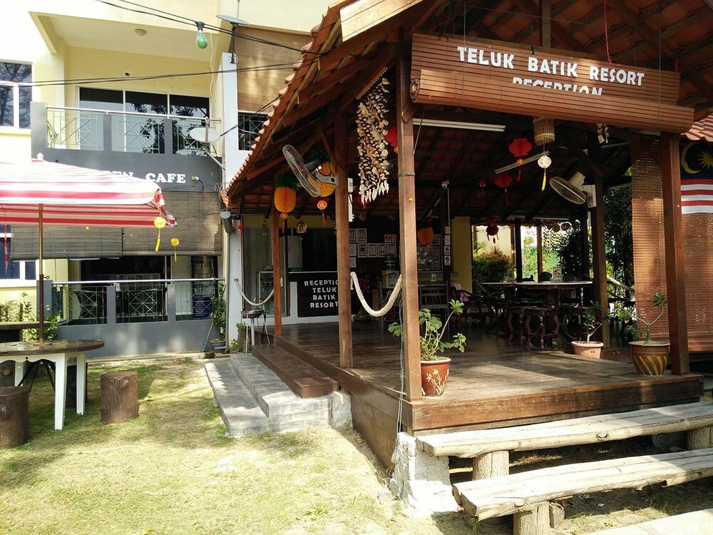 Teluk Batik Resort, Lumut Teluk Batik Resort, Lumut