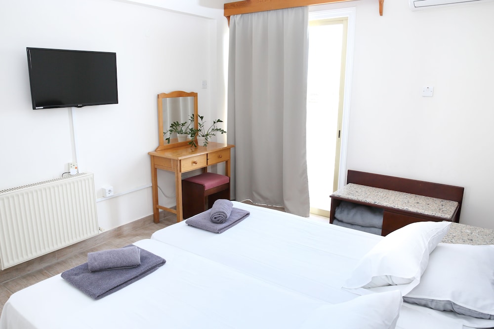 Antonis G. Hotel Apartments, Larnaca Antonis G. Hotel Apartments, Larnaca