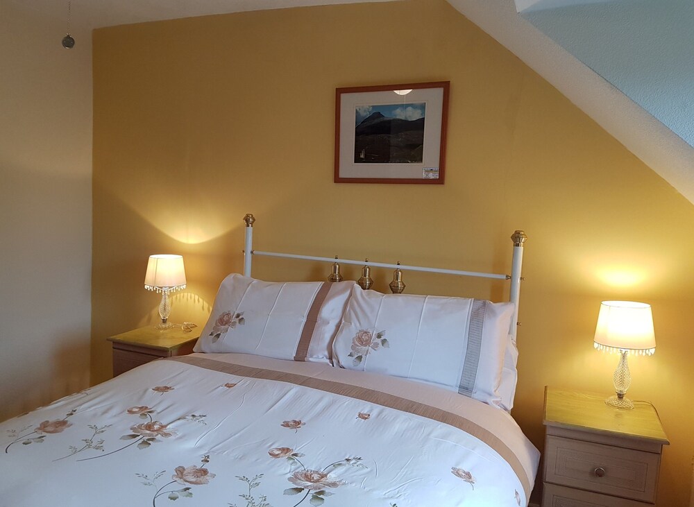 Christines Guest House, Inverness Christines Guest House, Inverness