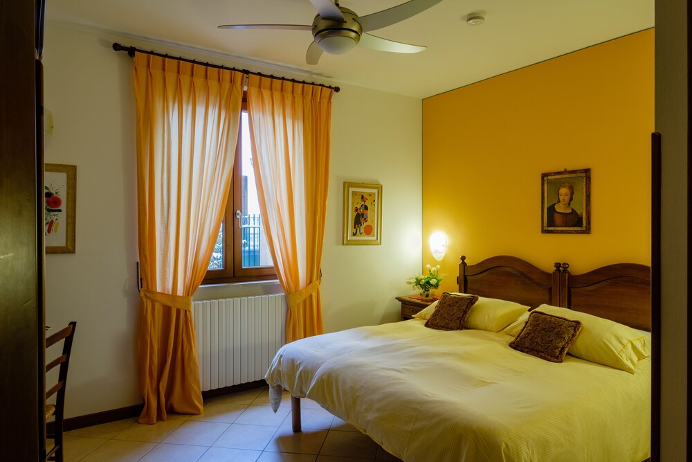 Hotel Tre Punte, Lake Garda Hotel Tre Punte, Lake Garda