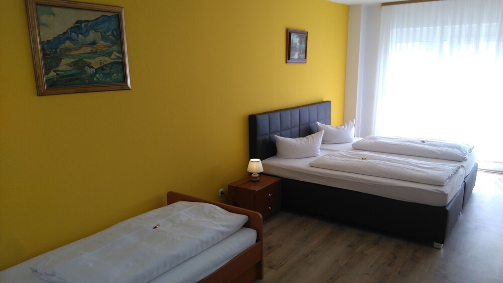 Hotel Arheilger Hof, Darmstadt Hotel Arheilger Hof, Darmstadt