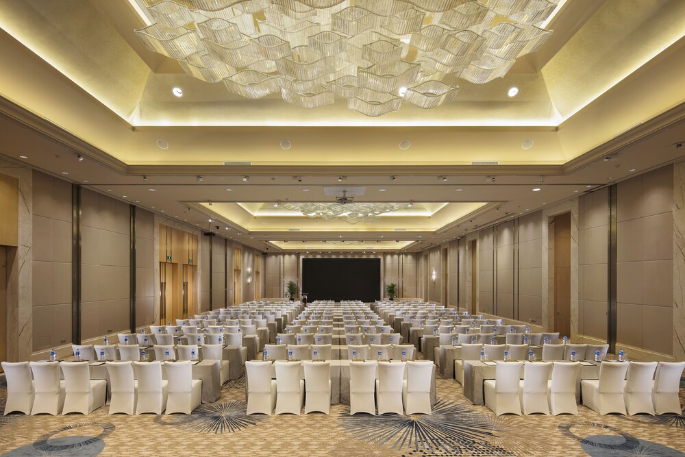 DoubleTree by Hilton Hotel Xiamen - Wuyuan Bay, Xiamen DoubleTree by Hilton Hotel Xiamen - Wuyuan Bay, Xiamen
