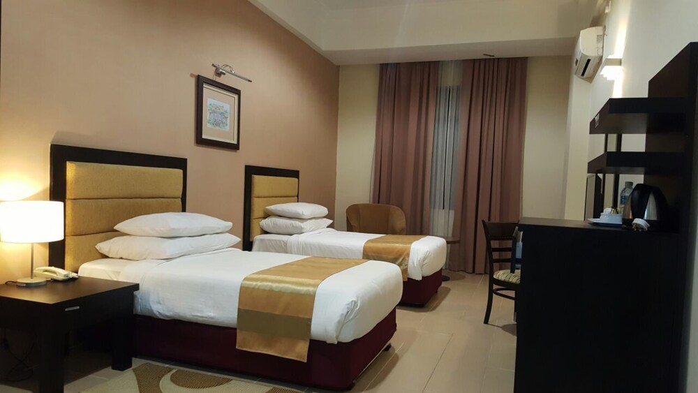 Pantai Puteri Hotel, Melaka Pantai Puteri Hotel, Melaka