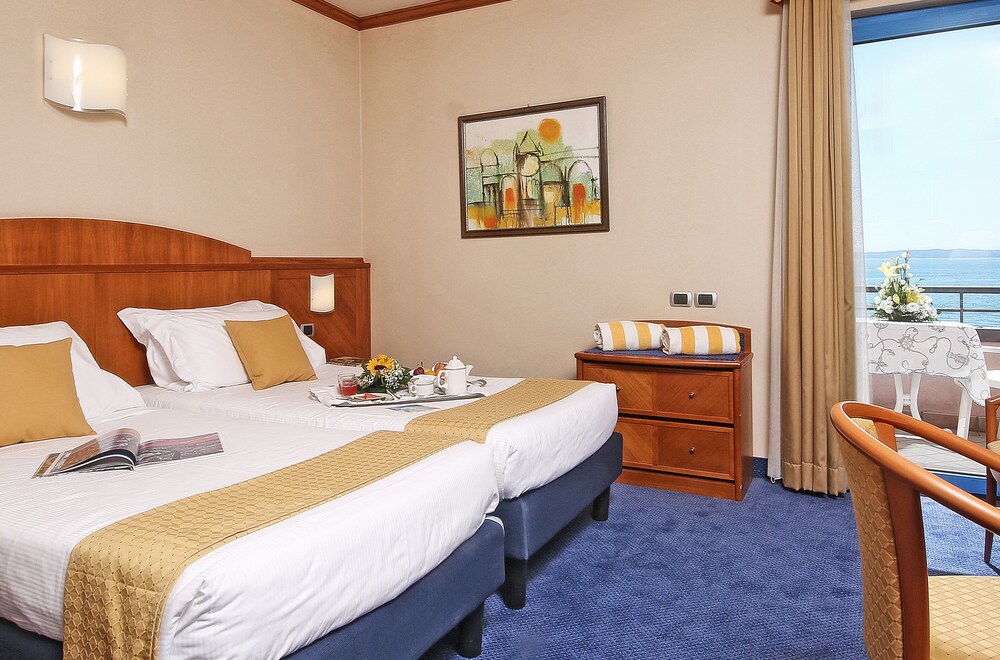 Hotel Sportsman, Lake Garda Hotel Sportsman, Lake Garda