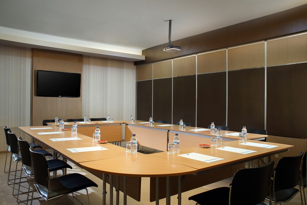 IBIS BUDGET SURABAYA AIRPORT, Surabaya IBIS BUDGET SURABAYA AIRPORT, Surabaya