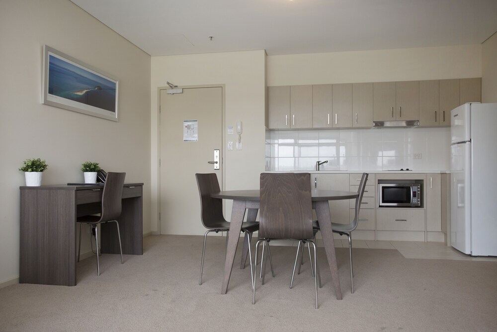 Hume Serviced Apartments, Adelaide Hume Serviced Apartments, Adelaide