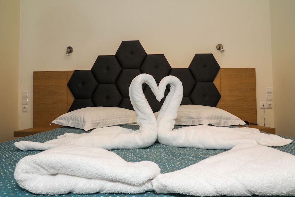Albatros Hotel, Santorini Albatros Hotel, Santorini