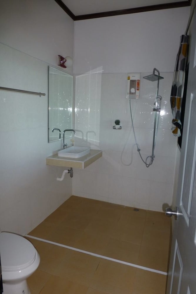 Kathalee Beach Resort Koh Lipe, Lipe Island Kathalee Beach Resort Koh Lipe, Lipe Island