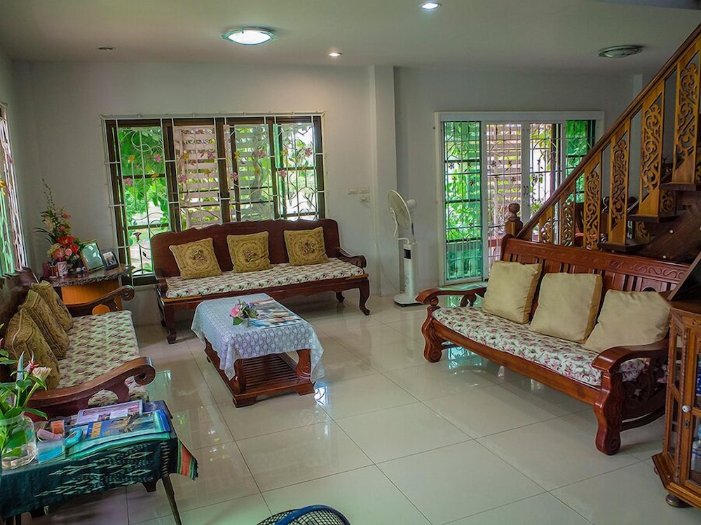Loy Manee House, Ayutthaya Loy Manee House, Ayutthaya