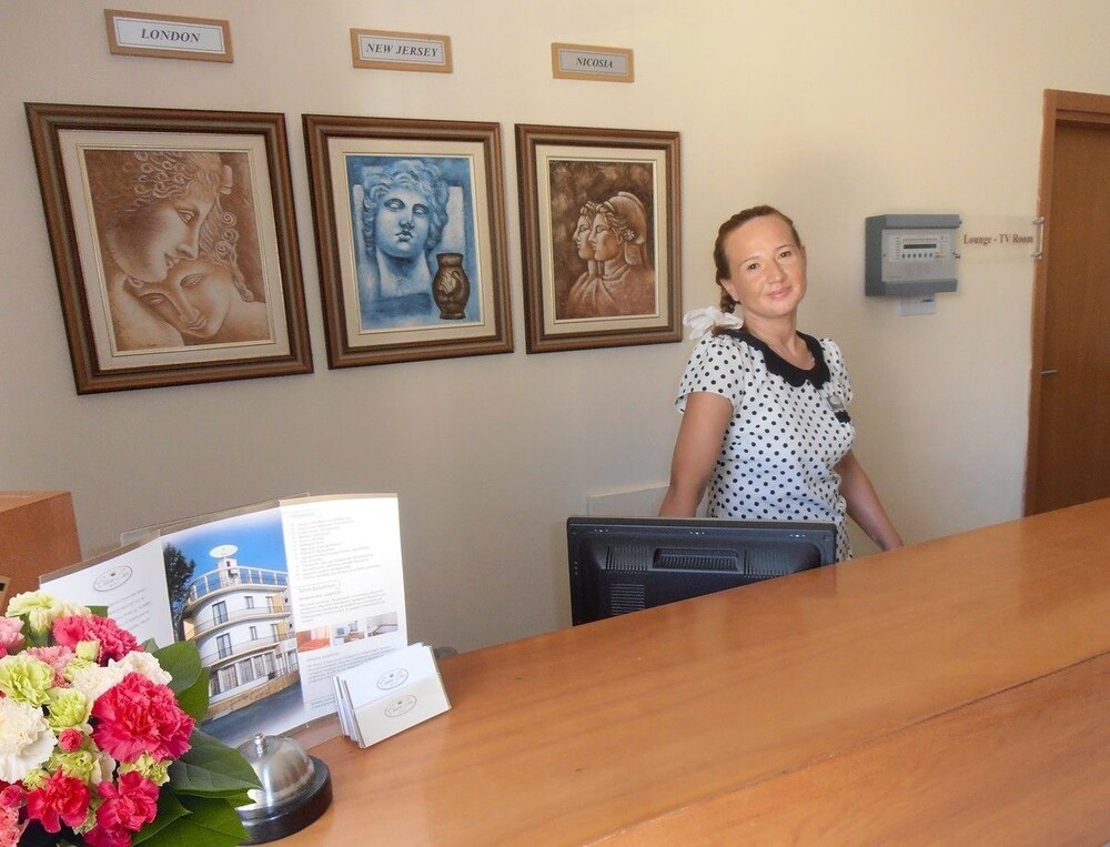 Crown Inn Hotel, Nicosia Crown Inn Hotel, Nicosia