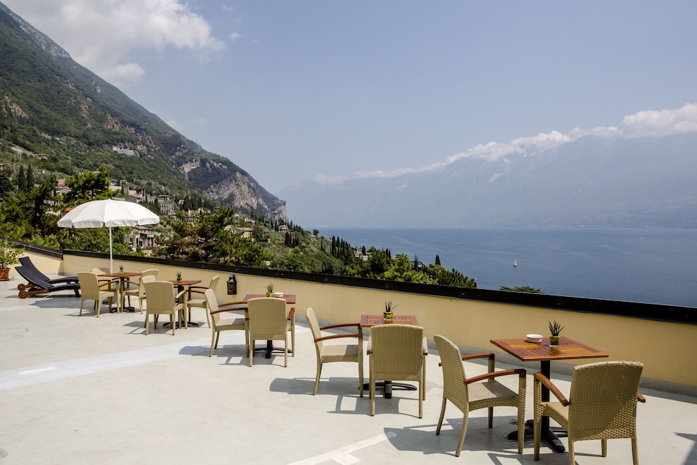 Hotel Meandro, Lake Garda Hotel Meandro, Lake Garda