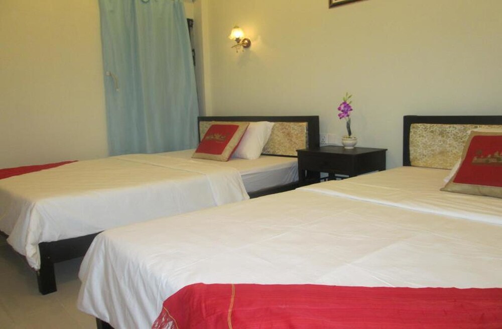 Safari Hotel, Phnom Penh Safari Hotel, Phnom Penh