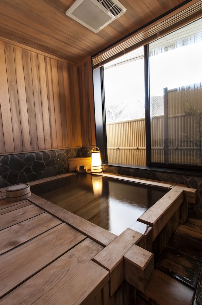 Hiratakan, Takayama Hiratakan, Takayama